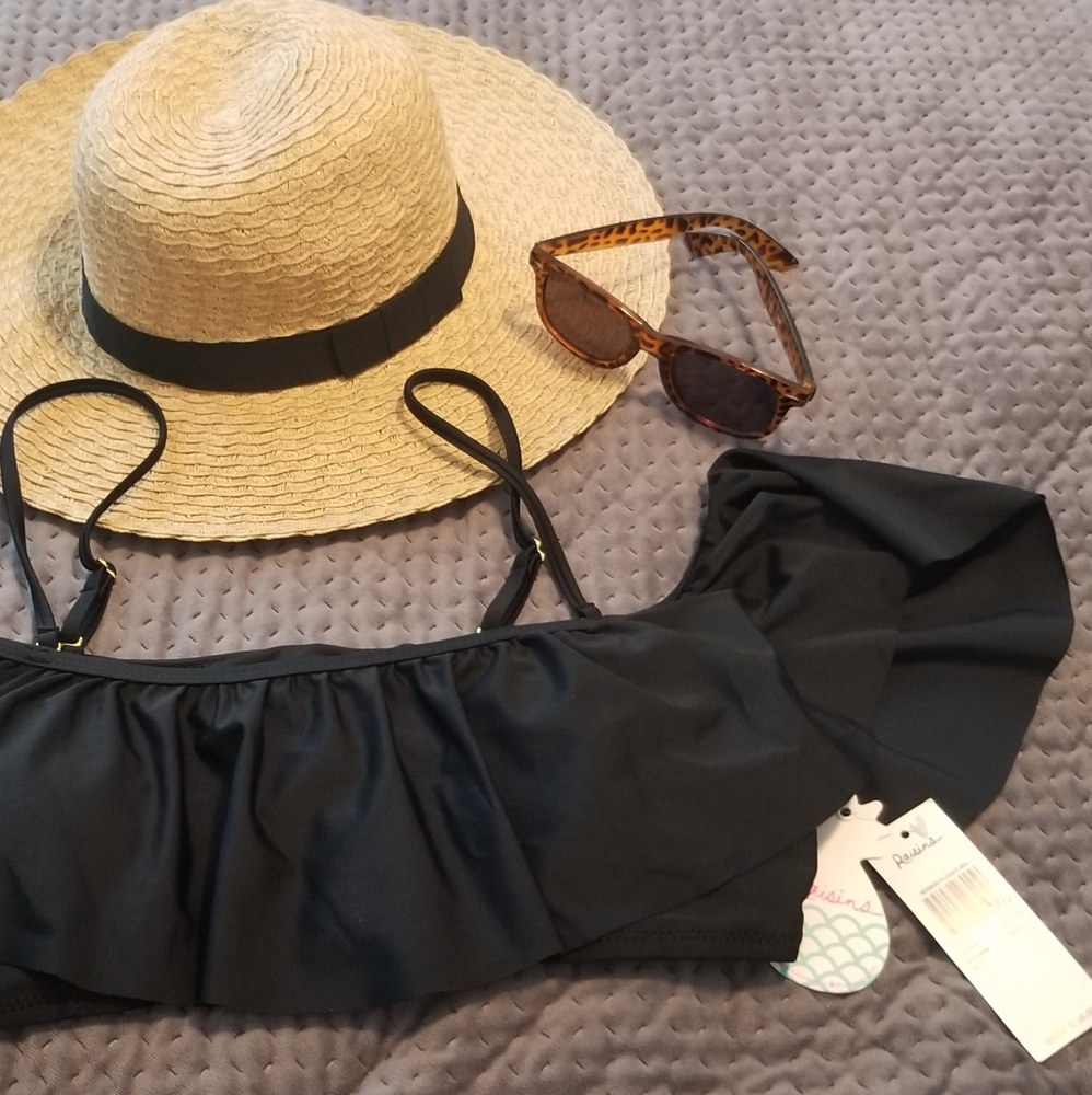 Bathing suit